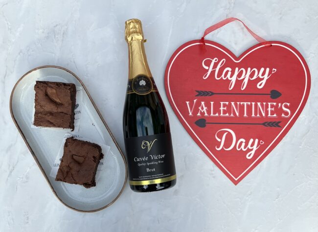 Valentines Brownie & Bubbly